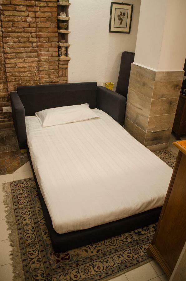 Medieval Central Apartment Болонья Экстерьер фото