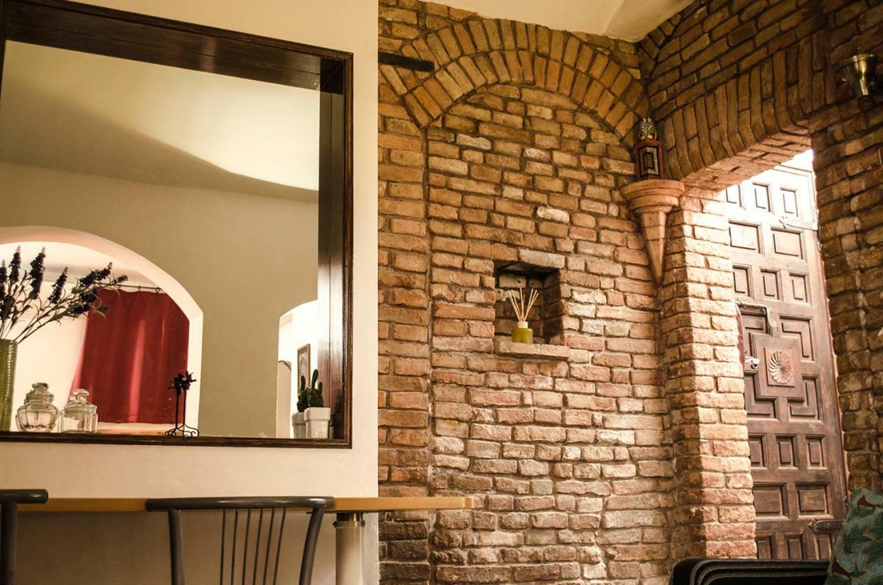 Medieval Central Apartment Болонья Экстерьер фото
